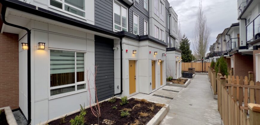 3 BEDROOM, 2.5 BATHROOM BRAND NEW TOWNHOUSE