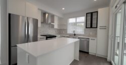 BRAND NEW 3 BEDROOMS, 2.5 BATHROOM WITH DEN, CORNER UNIT TOWNHOUSE