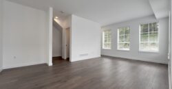 BRAND NEW 3 BEDROOMS, 2.5 BATHROOM WITH DEN, CORNER UNIT TOWNHOUSE