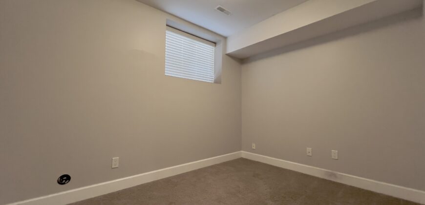 CLAYTON HEIGHTS – 2 BEDROOM, 1 BATHROOM UNFURNISHED BASEMENT SUITE