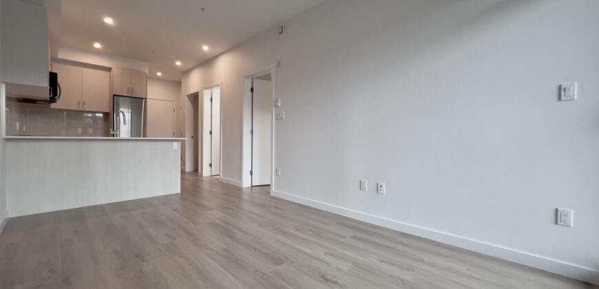 BRAND NEW SURREY – 1 BEDROOM, 1 BATHROOM & 1 DEN CONDO