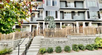 LANGLEY – 3 BEDROOM, 2.5 BATHROOM TOWNHOUSE