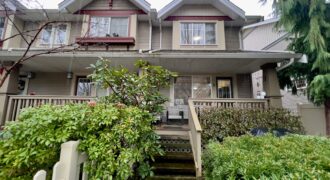 LANGLEY- FURNISHED 2 BEDROOM, 2 BATHROOM TOWNHOUSE