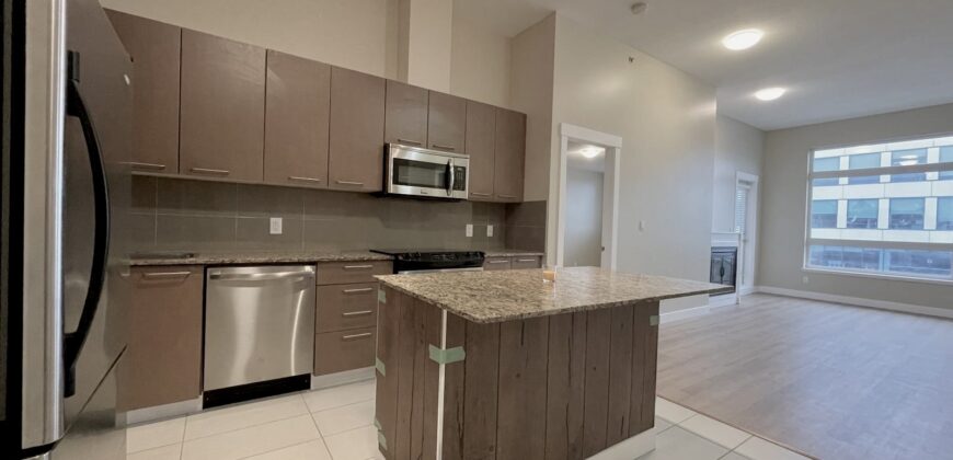 SURREY – 2 BEDROOM, 2 BATHROOM CONDO