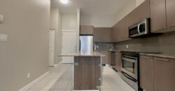 SURREY – 2 BEDROOM, 2 BATHROOM CONDO