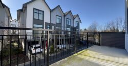 SURREY – 2 BED 2.5 BATH CORNER UNIT TOWNHOUSE