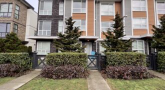 LANGLEY – 2 BEDROOM, 2.5 BATHROOM + DEN TOWNHOUSE