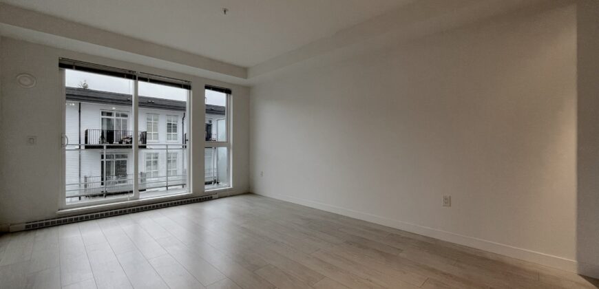 SURREY – 2 BEDROOM, 2 BATHROOM, 4TH FLOOR