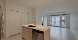 SURREY – 2 BEDROOM, 2 BATHROOM, 4TH FLOOR