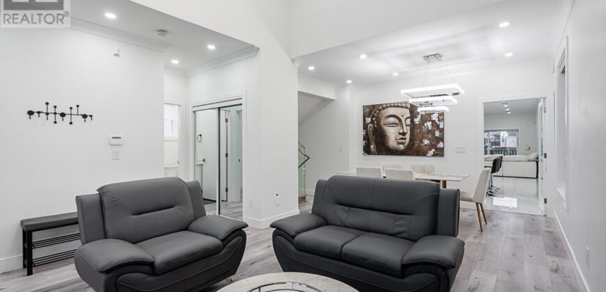 NEW WEST – 5 BEDROOM, 5 BATHROOM SEMI FURNISHED HOUSE