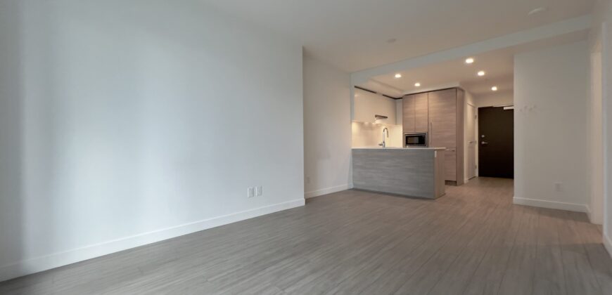 SURREY – 1 BEDROOM, 1 BATHROOM CONDO