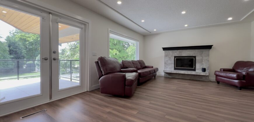 SURREY – 4 BEDROOM, 3.5 BATHROOM HOUSE
