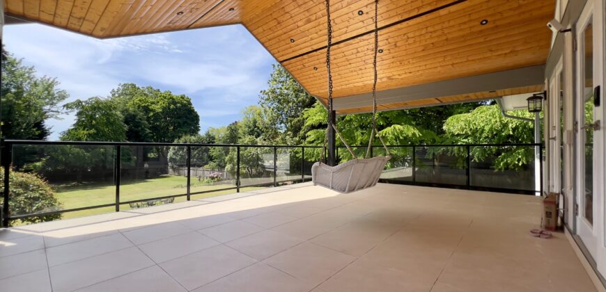 SURREY – 4 BEDROOM, 3.5 BATHROOM HOUSE
