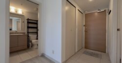 YALETOWN – 1 BED, 1 BATH, + DEN + SOLARIUM