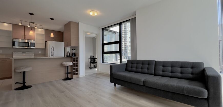 YALETOWN – 1 BED, 1 BATH, + DEN + SOLARIUM