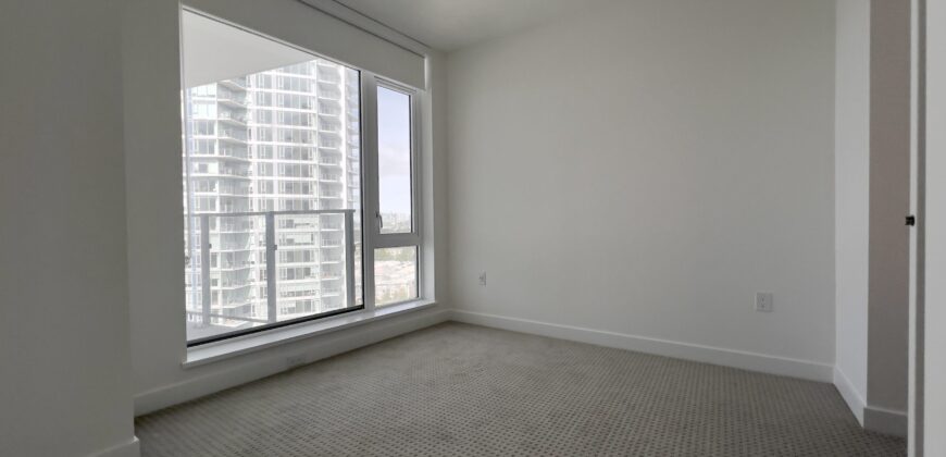 BURNABY – 1 BEDROOM, 1 BATHROOM + DEN CONDO