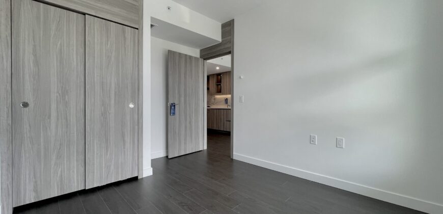 SURREY – 1 BED 1 BATH APARTMENT