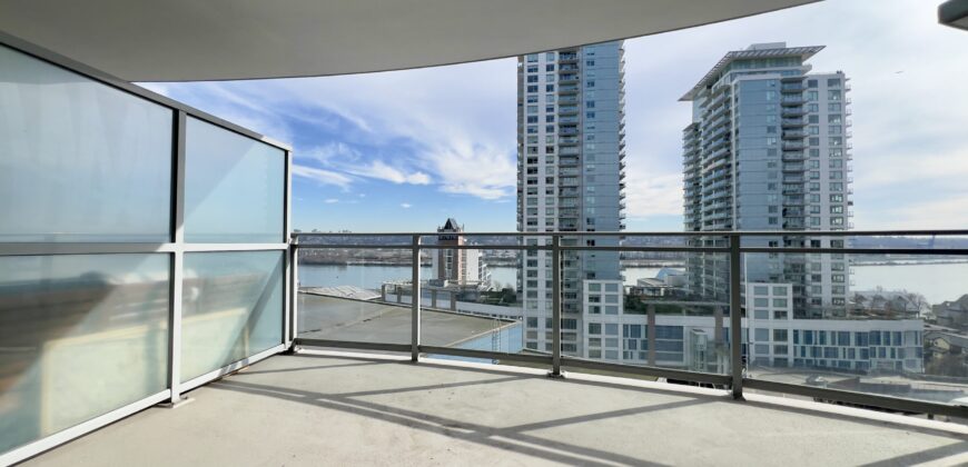 NEW WESTMINSTER -2 BEDROOM, 2 BATHROOM + DEN CONDO W/ BEAUTIFUL VIEW