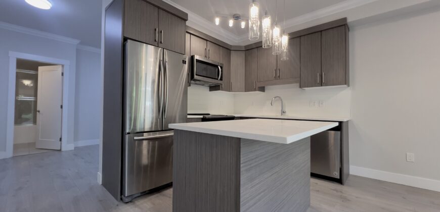 SURREY – 1 BED 1 BATH CONDO