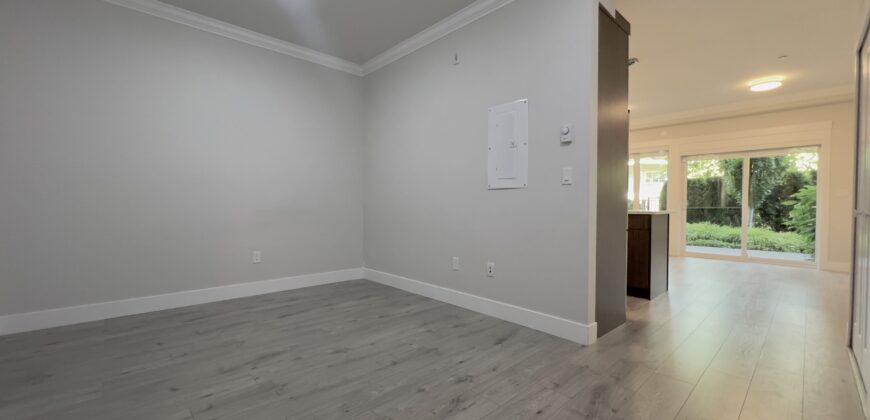 SURREY – 1 BED 1 BATH CONDO