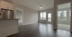 LANGLEY – 2 BEDROOM, 2 BATHROOM + DEN CONDO