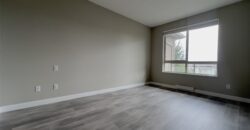 LANGLEY – 2 BEDROOM, 2 BATHROOM + DEN CONDO