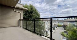 LANGLEY – 2 BEDROOM, 2 BATHROOM + DEN CONDO