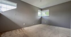 CLOVERDALE – 3 BED 2.5 BATH HOUSE! HUGE YARD AND DRIVEWAY