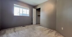 CLOVERDALE – 3 BED 2.5 BATH HOUSE! HUGE YARD AND DRIVEWAY