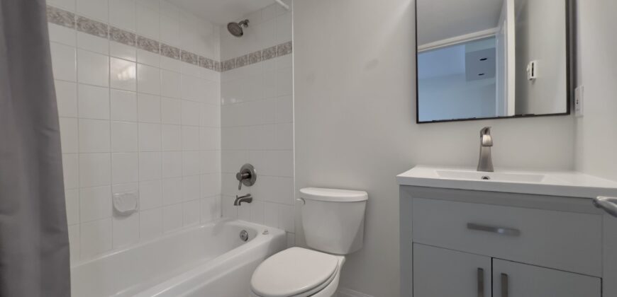 LANGLEY CITY – STUDIO + DEN AT THE BENTLEY