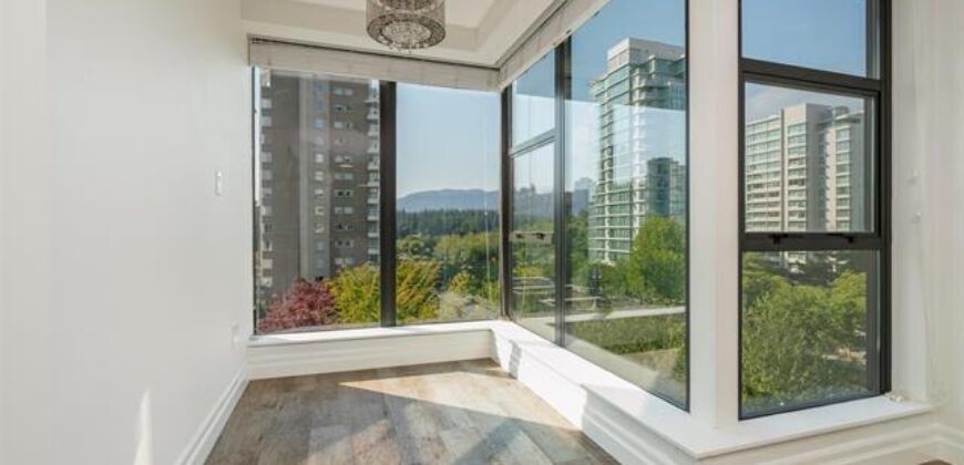 1 BEDROOM, 1 BATHROOM + DEN CONDO