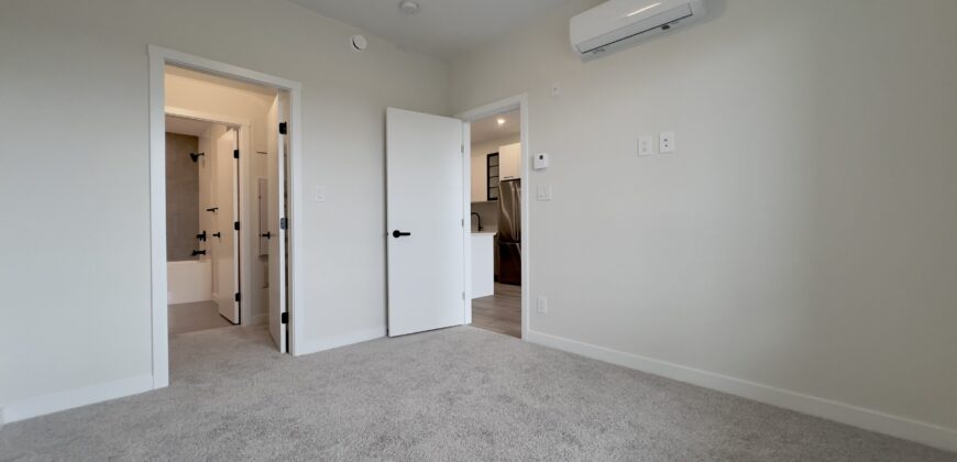 LANGLEY – 1 BEDROOM, 1 BATHROOM CONDO