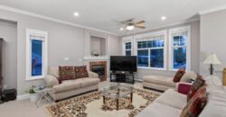 West Clearbrook – 5 BED 3.5 BATH MAIN FLOOR HOUSE! HUGE YARD AND DRIVEWAY