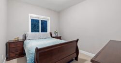 West Clearbrook – 5 BED 3.5 BATH MAIN FLOOR HOUSE! HUGE YARD AND DRIVEWAY