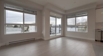 MAPLE RIDGE – LIKE-NEW 2 BEDROOM 2 BATHROOM CONDO