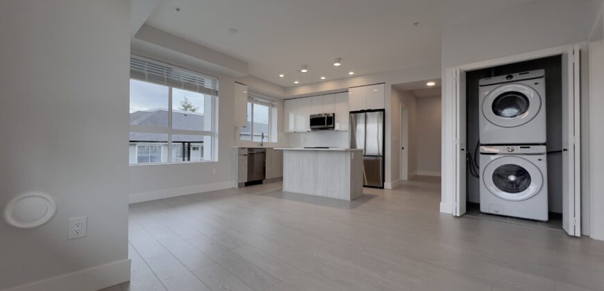 MAPLE RIDGE – LIKE-NEW 2 BEDROOM 2 BATHROOM CONDO