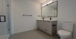 LANGLEY – Top Floor 2 BEDROOM, 2 BATHROOM CONDO