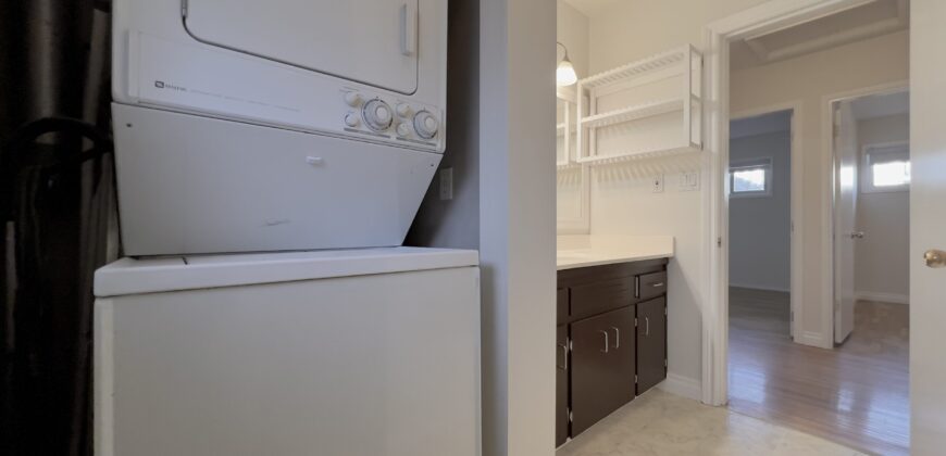 3 BEDROOM, 1 BATHROOM UPPER FLOOR AVAILABLE