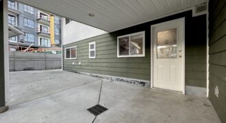 2 BEDROOM, 1 BATHROOM ABOVE GROUND GARDEN SUITE AVAILABLE OCTOBER 1ST
