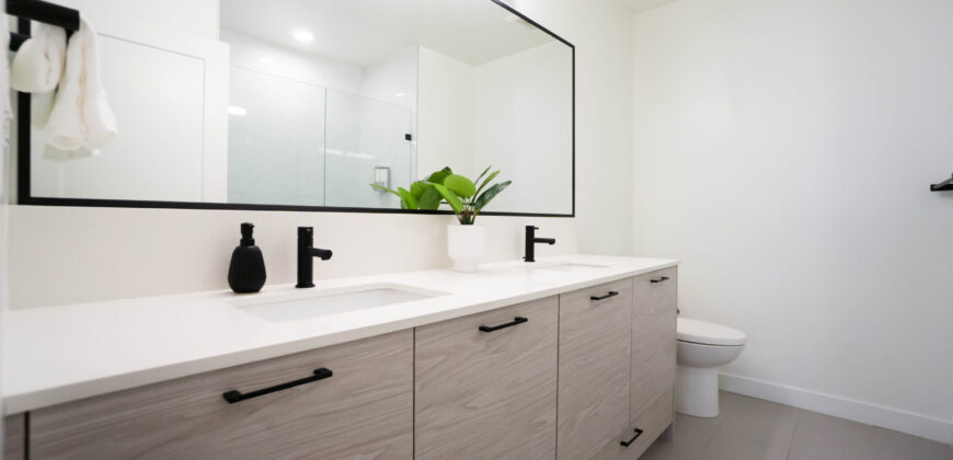 LANGLEY – FURNISHED 2 BEDROOM, 2 BATHROOM + DEN CONDO AVAILABLE