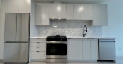 SURREY – 1 BED 1 BATH CONDO AVAILABLE!