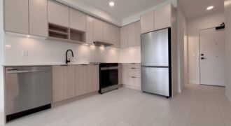 SURREY – 2 BED 2 BATH CONDO AVAILABLE!