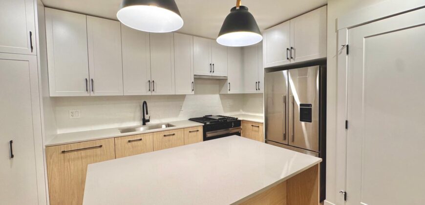 ALDERGROVE TOWN CENTRE CREEKSIDE– BRAND NEW 2 BED, 2 BATH