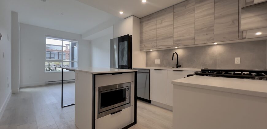 WEST ABBOTSFORD – BRAND NEW 1 BEDROOMS, 1 BATHROOM 1 DEN CONDO