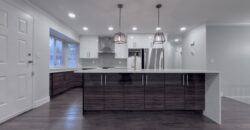 Surrey – 3 BEDROOM, 2 BATHROOM UPPER LEVEL HOME AVAILABLE