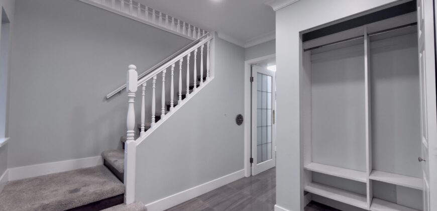 Surrey – 3 BEDROOM, 2 BATHROOM UPPER LEVEL HOME AVAILABLE