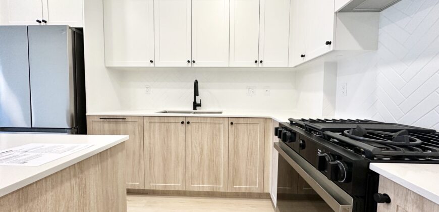 BRAND NEW 1 BED 1 BATH + DEN + SOLARIUM – 4th Floor