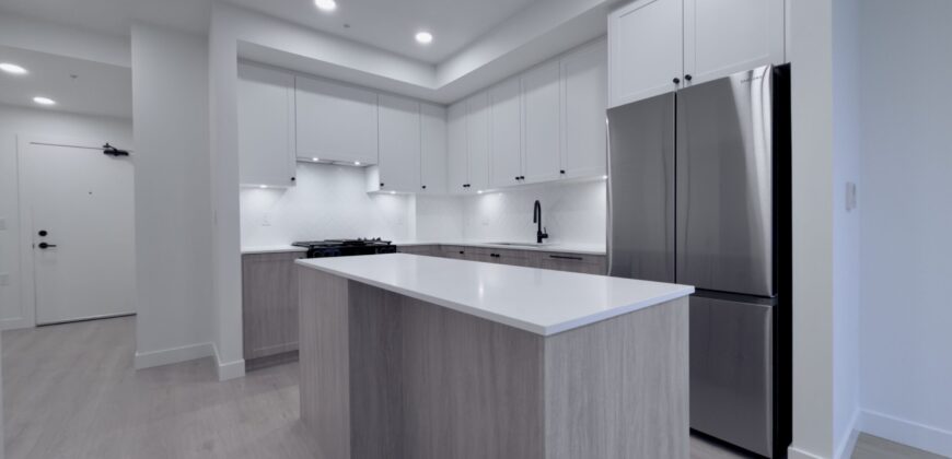 HAYER TOWN CENTRE – NEW 1 BED, 1 BATH + SOLARIUM – 2ND FLOOR