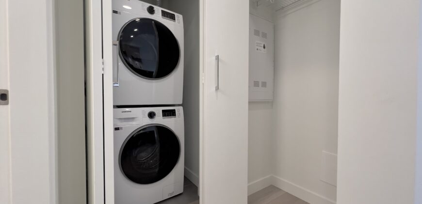 SURREY – 1 BEDROOM, 1 BATHROOM