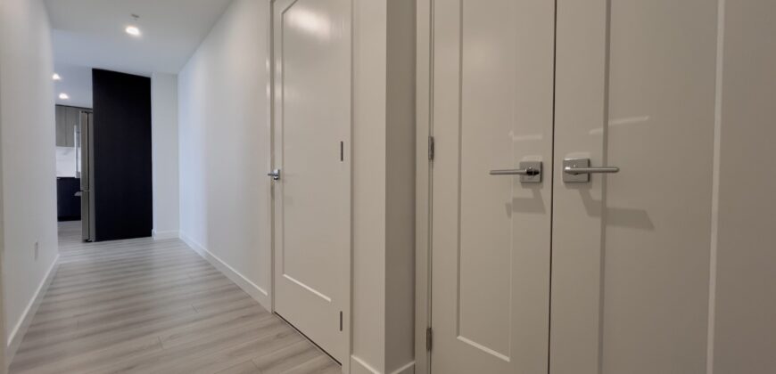 BRAND NEW LANGLEY – 1 BEDROOM, 1 BATHROOM & 1 DEN CONDO